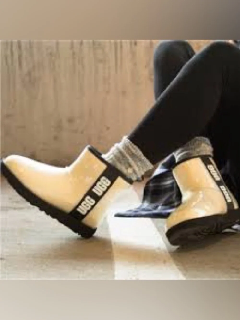 New UGG Classic Clear Mini
